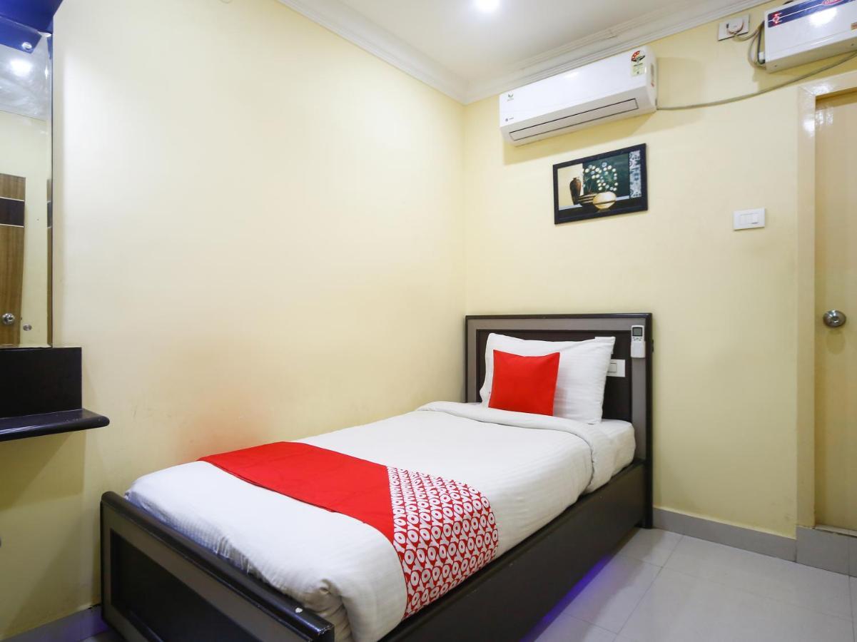 Saibala Transit Hotel Csennai Kültér fotó
