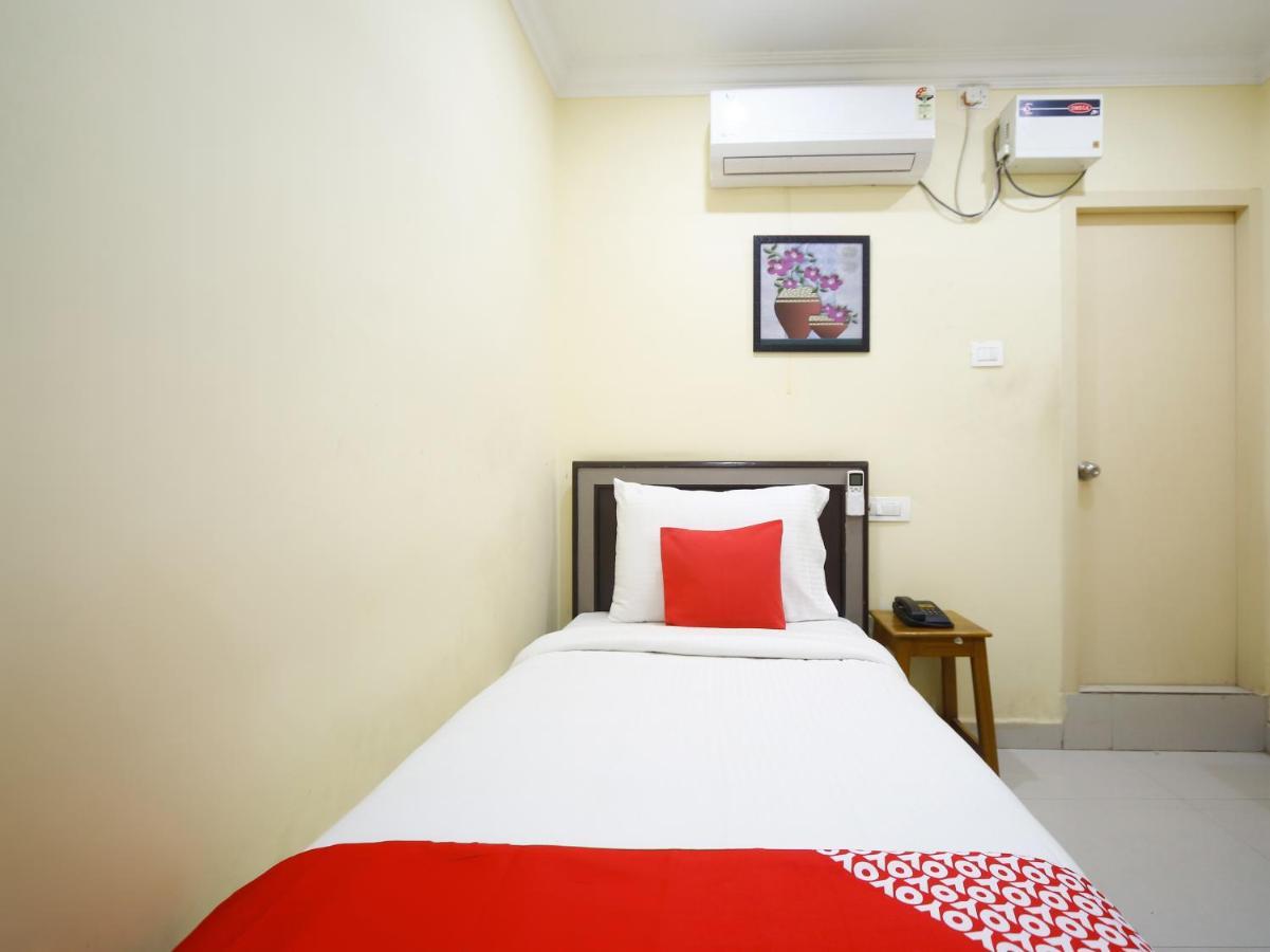 Saibala Transit Hotel Csennai Kültér fotó
