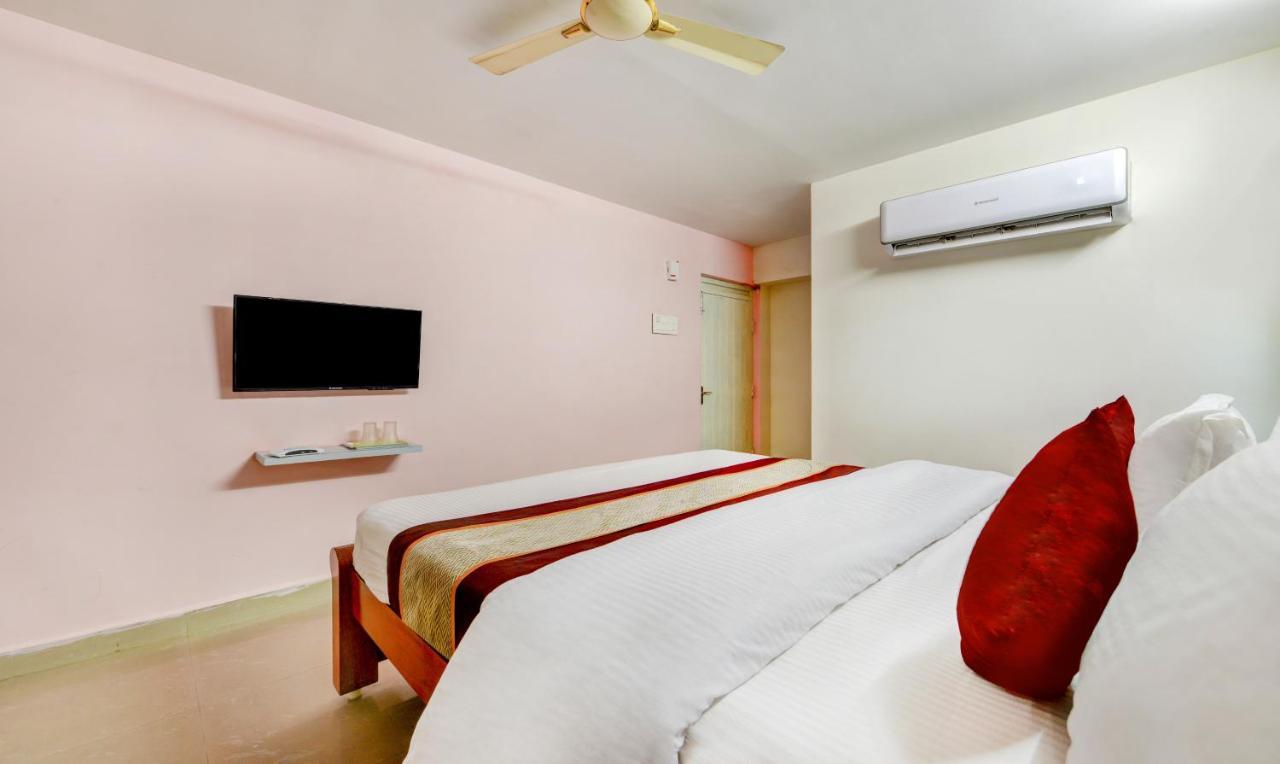 Saibala Transit Hotel Csennai Kültér fotó