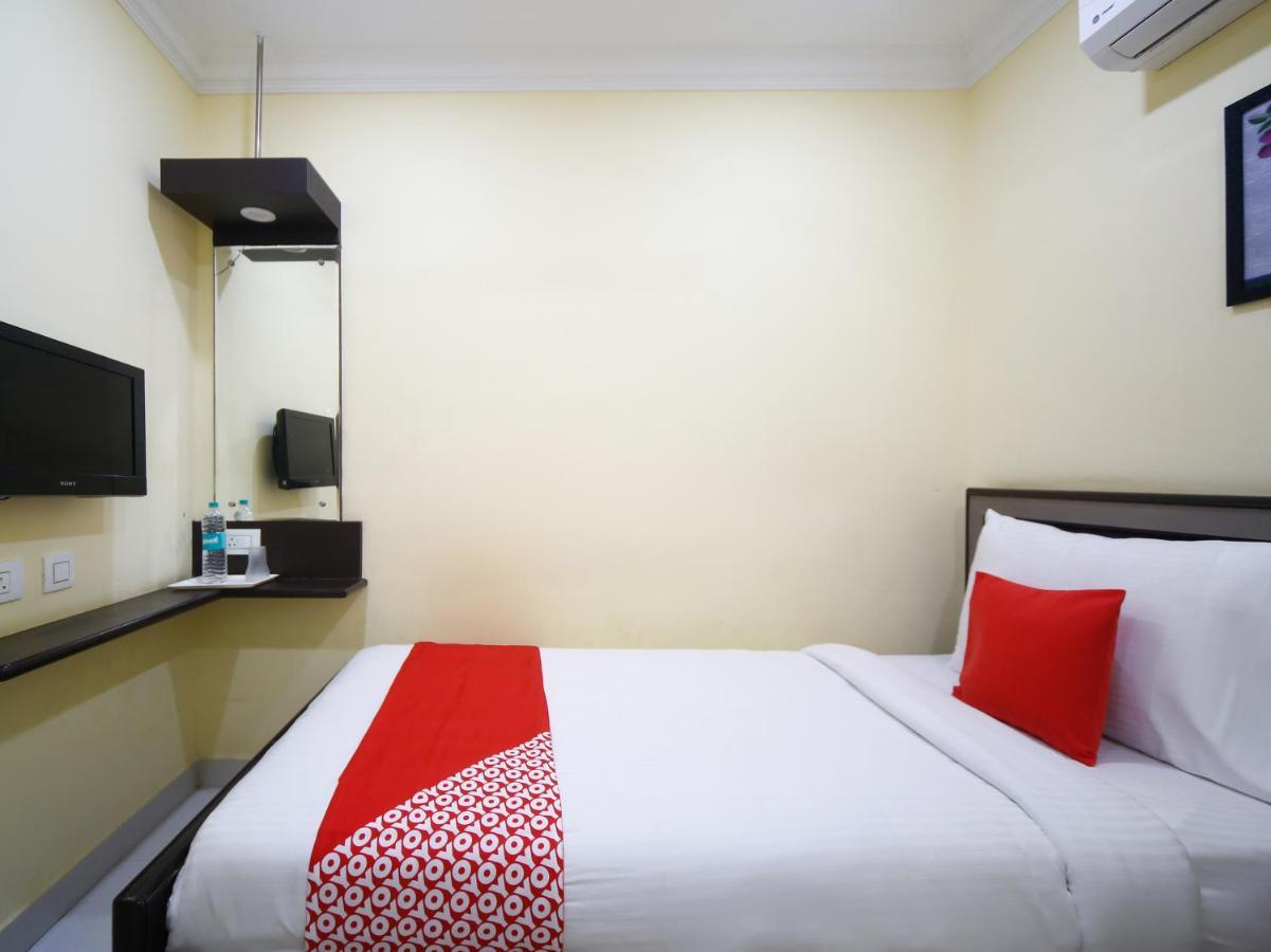 Saibala Transit Hotel Csennai Kültér fotó