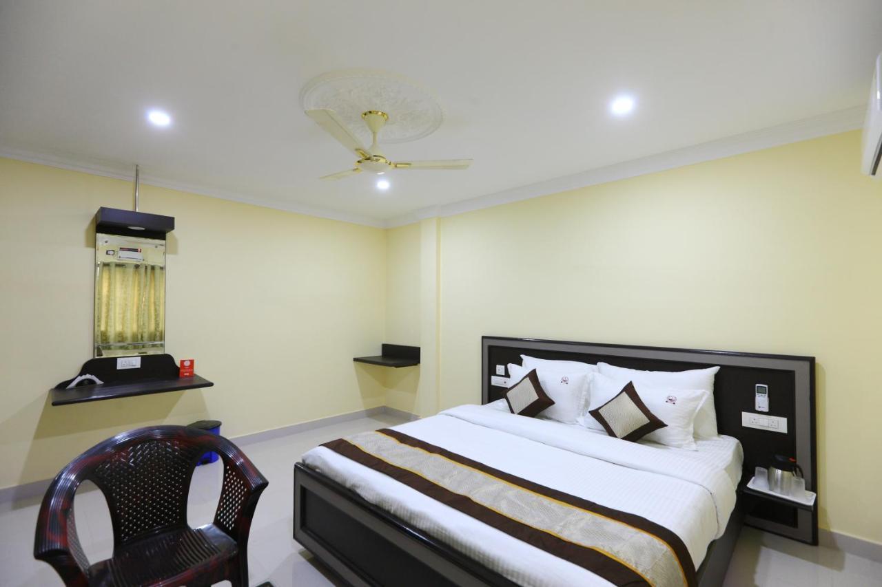 Saibala Transit Hotel Csennai Kültér fotó
