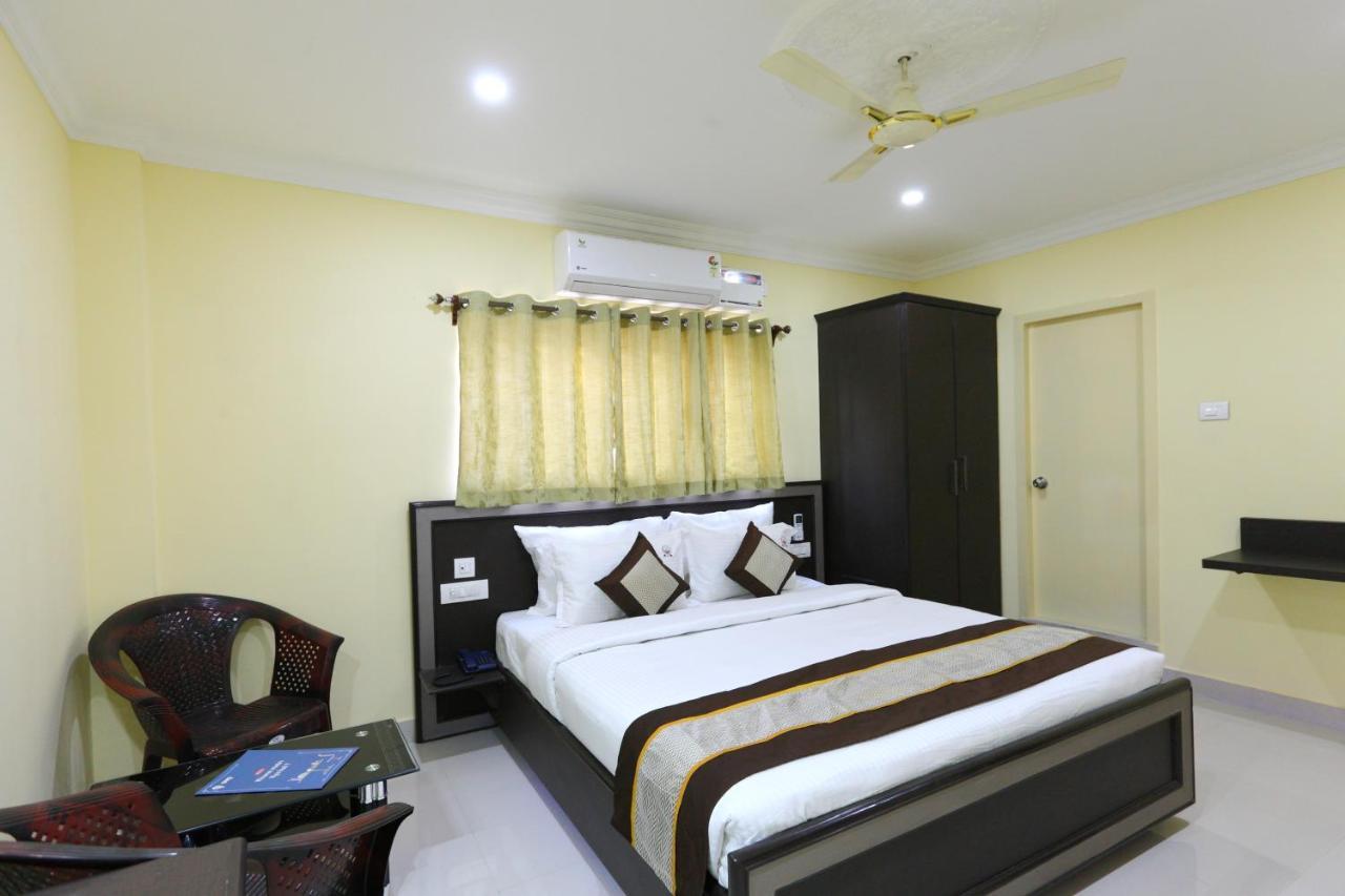 Saibala Transit Hotel Csennai Kültér fotó