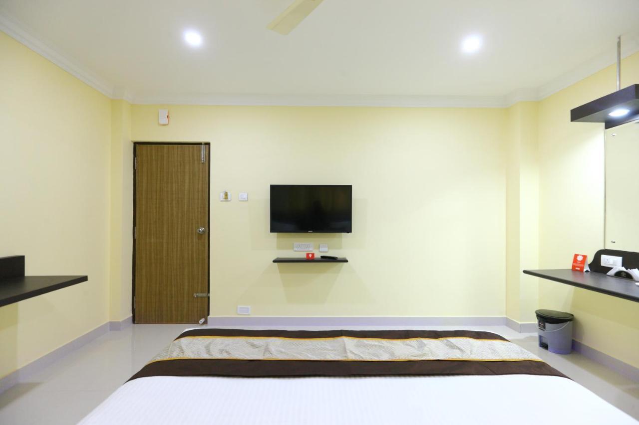 Saibala Transit Hotel Csennai Kültér fotó